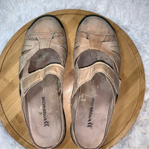 Romika Sandals Slides Women’s Size 10 Sz 41 Beige Hook & Loop Strap Leather - Picture 3 of 8